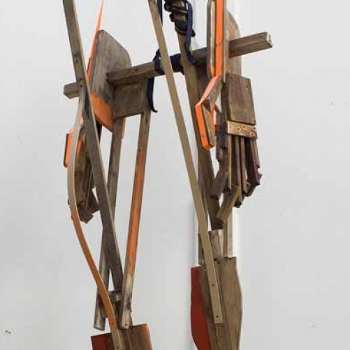 carenvanherwaardenbiggerthanlife2018sculptuurhoutspanbanden325x108x66cm 0620copy